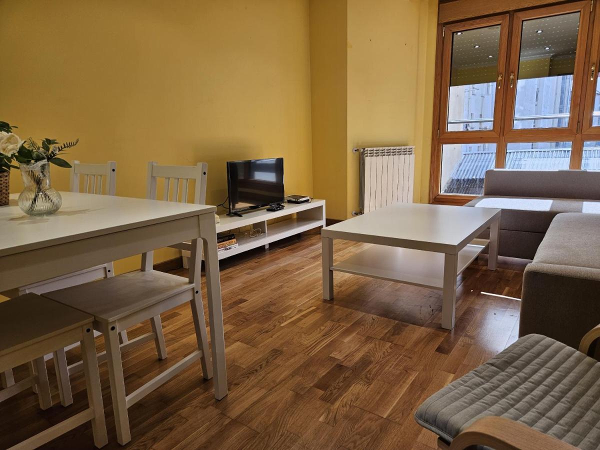196A Acogedor Apartamento En Gijón Eksteriør billede