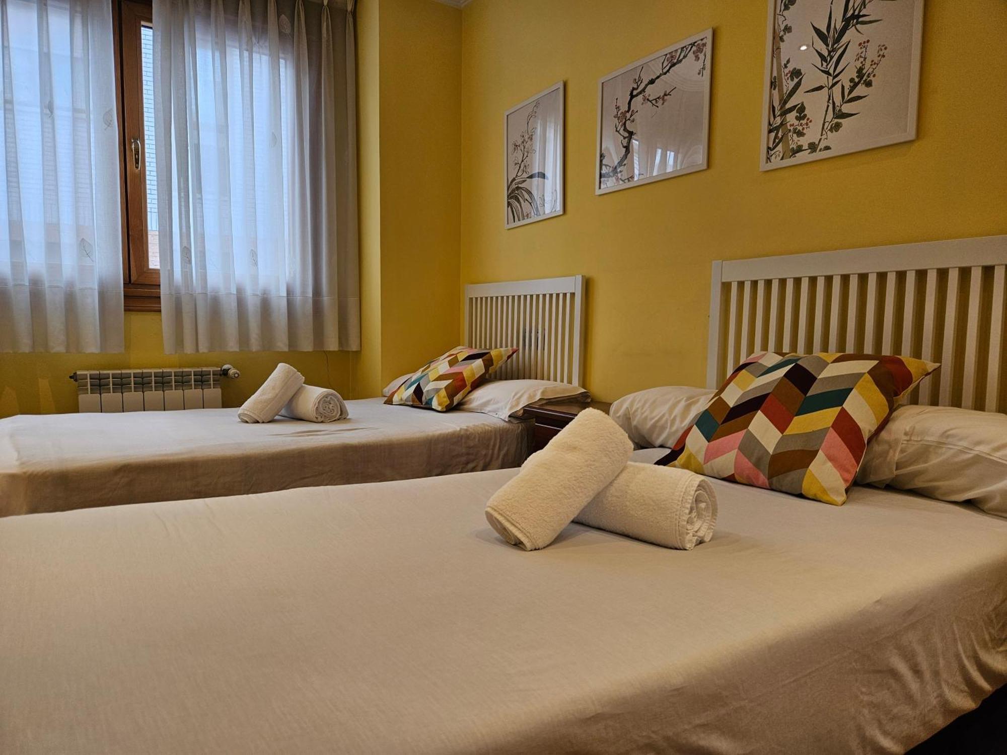 196A Acogedor Apartamento En Gijón Eksteriør billede