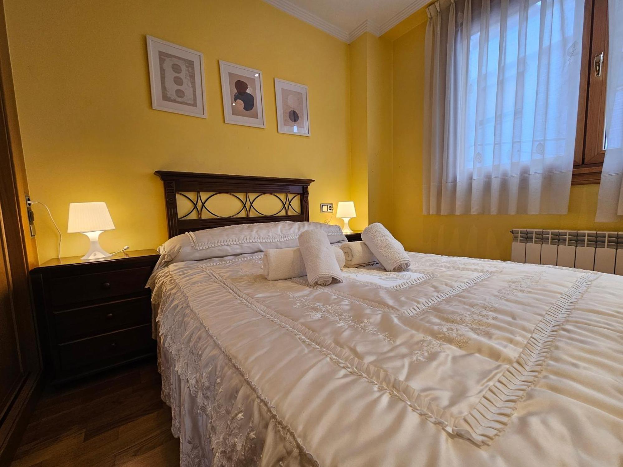196A Acogedor Apartamento En Gijón Eksteriør billede